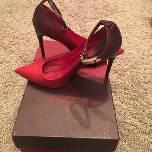 COPY - Valentino Ombré Ankel Strap heels